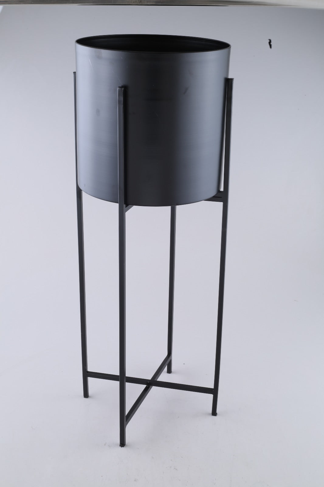 Metal Black Planters